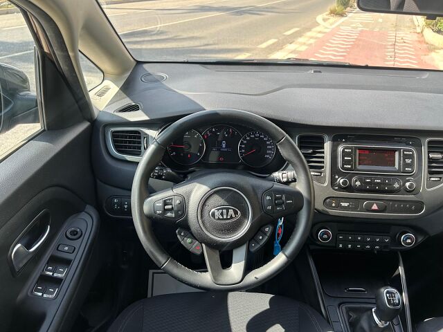KIA CARENS CONCEPT 1.7 VGT CRDI SPANISH LHD IN SPAIN ONLY 65000 MILES SUPER 2019